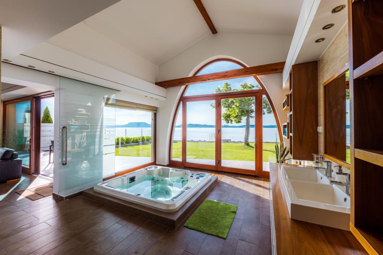 Ferienhaus Balaton View Balatonboglár